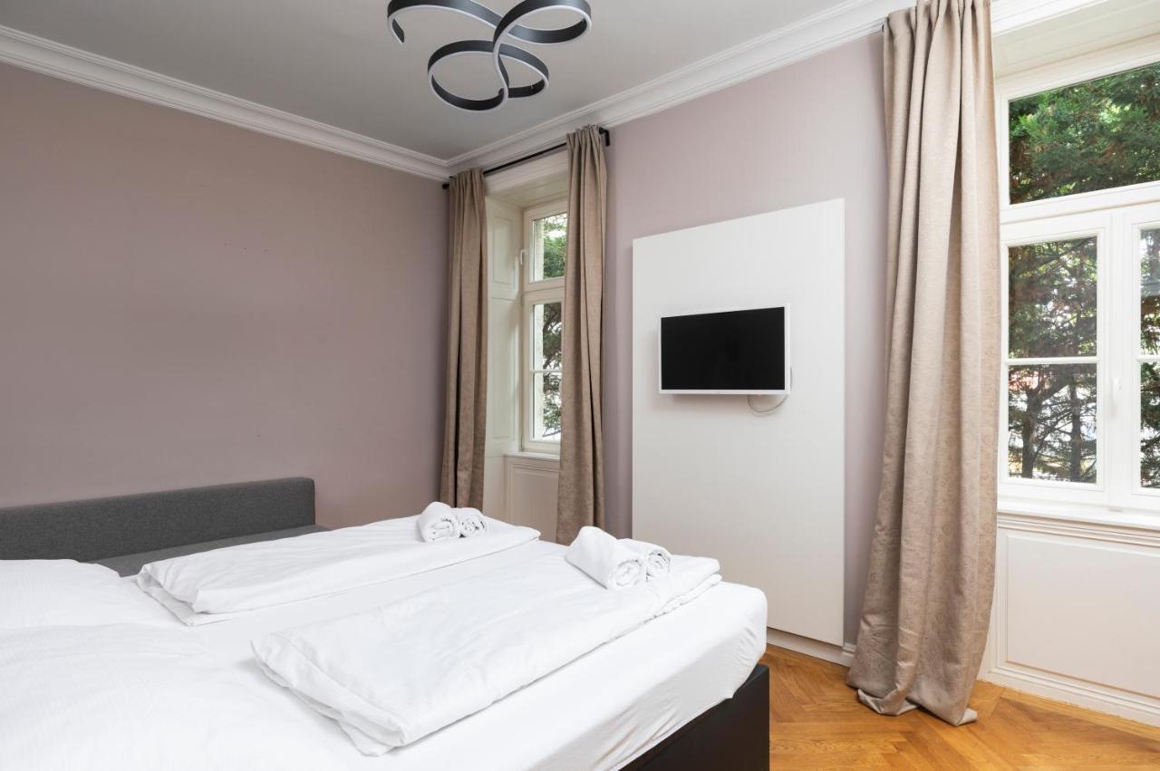 Imperial Schoenbrunn - Contactless Check-in * Vienna