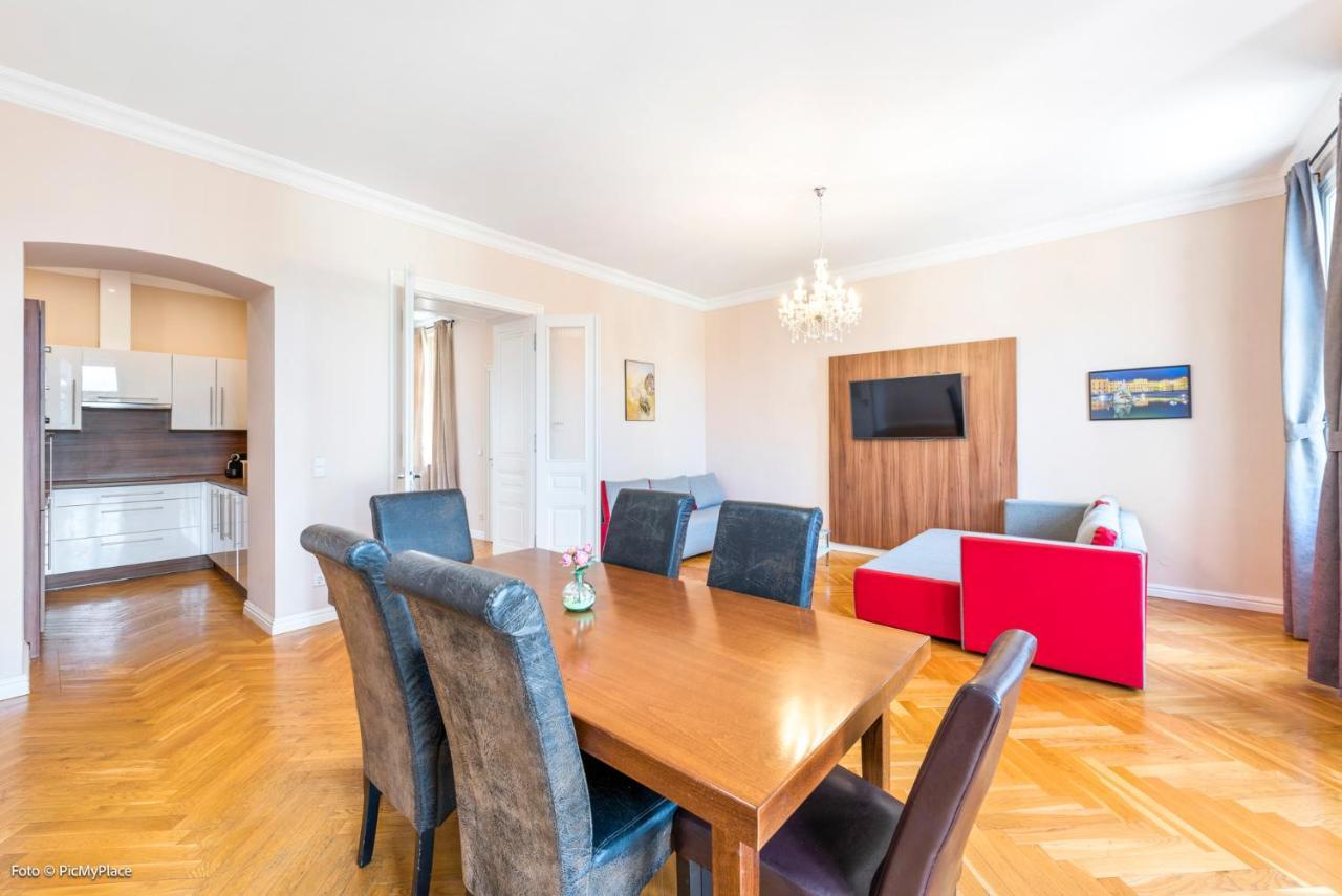 Imperial Schoenbrunn - Contactless Check-in * Vienna