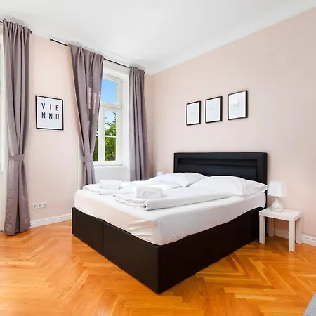 Imperial Apartments Schoenbrunn - Contactless Check-In Vienna Exterior photo
